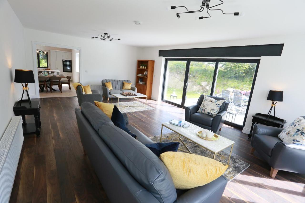 Luxury 6 Bedroom Spiddal Villa, Jacuzzi, Balcony Голвей Екстер'єр фото